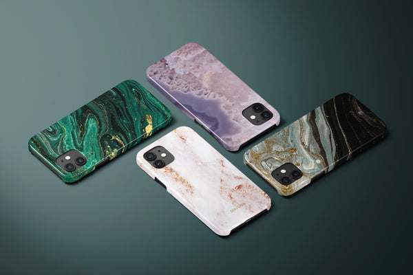 Best Christmas themed phone cases